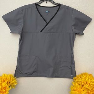 Core by Maevn Gray Scrub Top.  Size Medium
